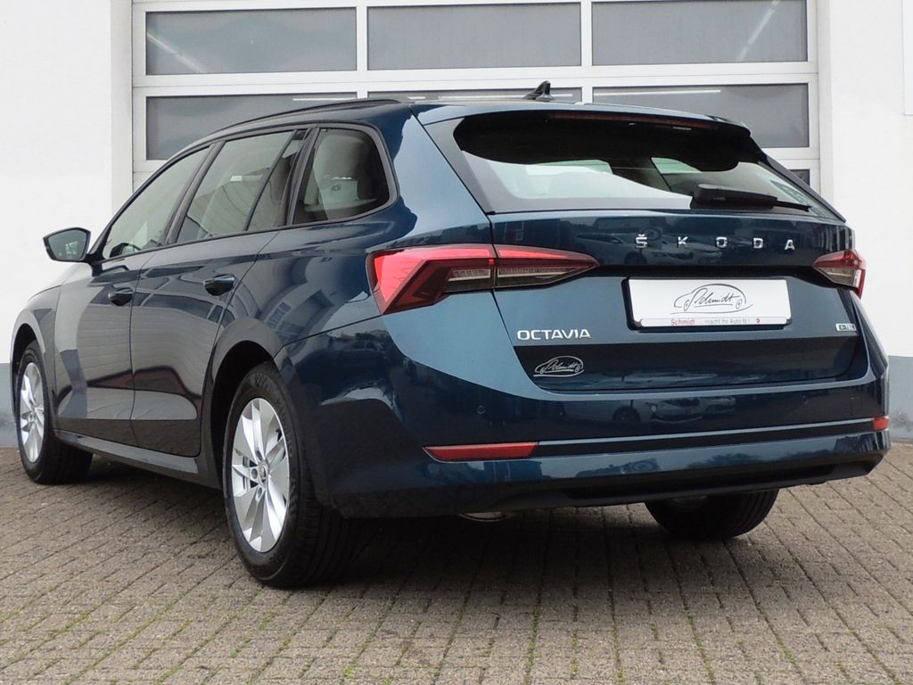 Skoda Octavia 2023