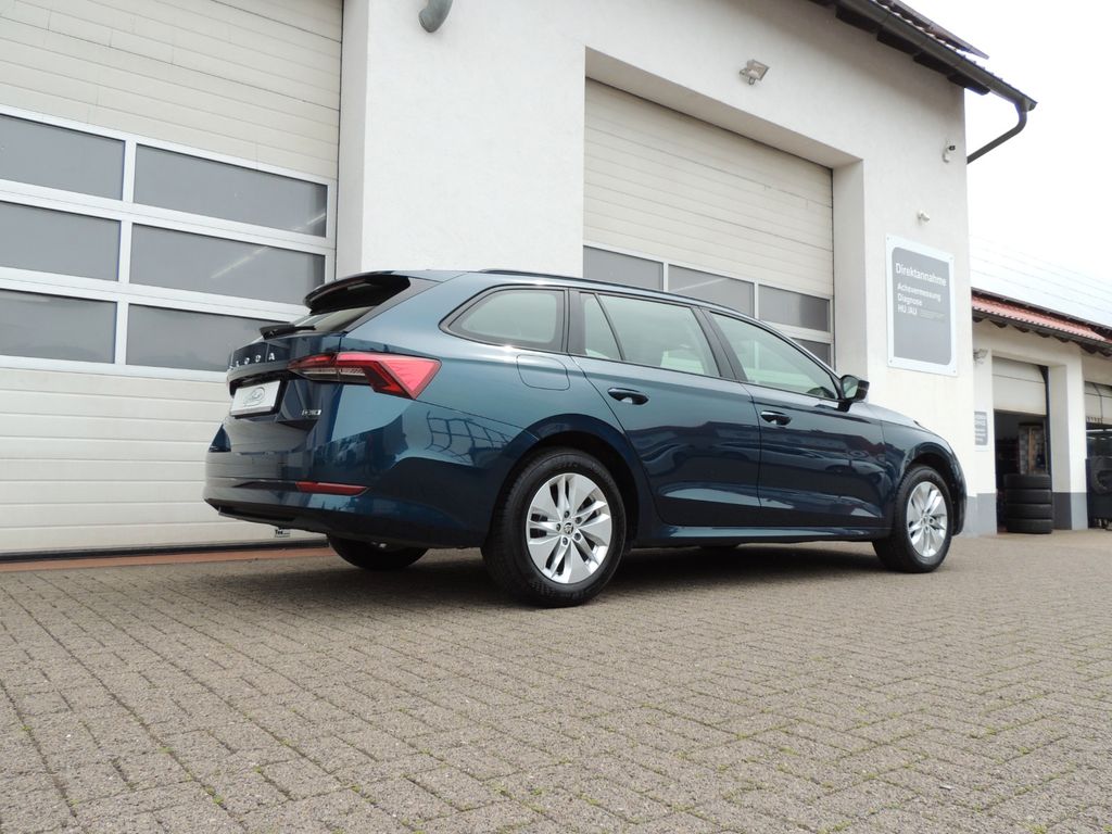 Skoda Octavia 2023