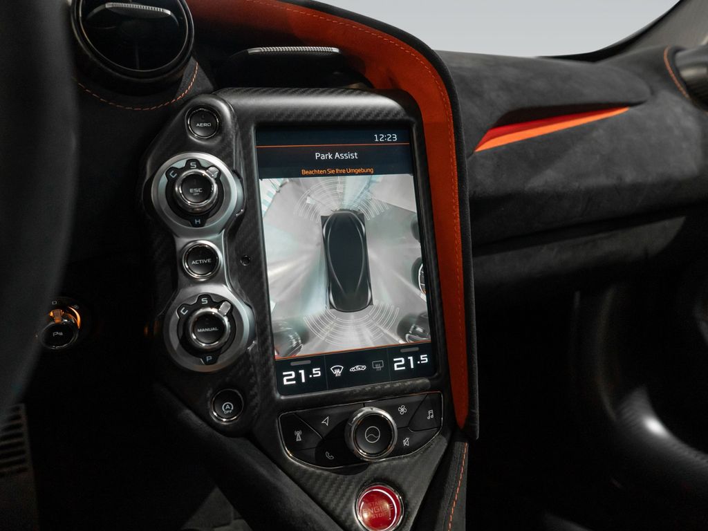 McLaren 765LT 2021
