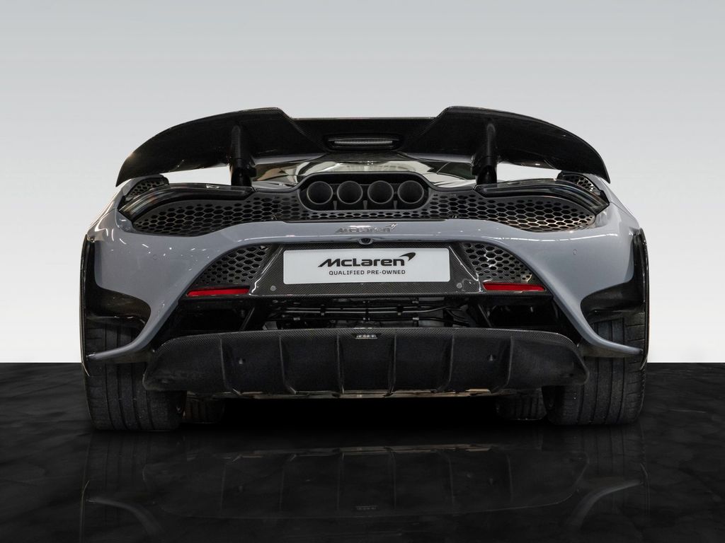 McLaren 765LT 2021