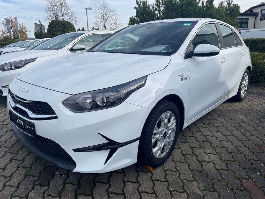 Kia cee'd / Ceed 2025