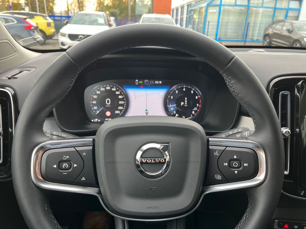Volvo XC40 2021