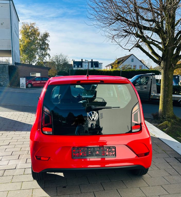Volkswagen up! 2020