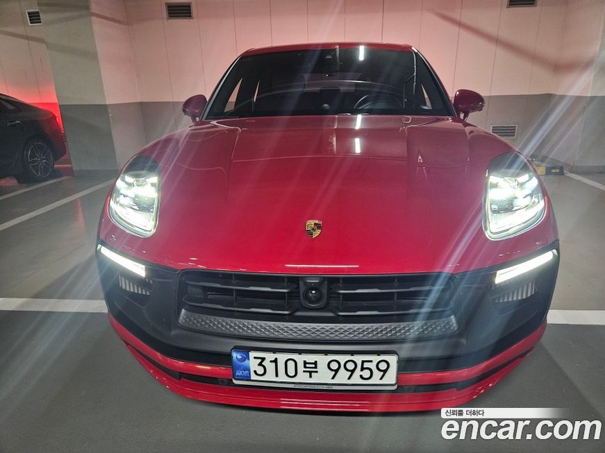 Porsche Macan 2023