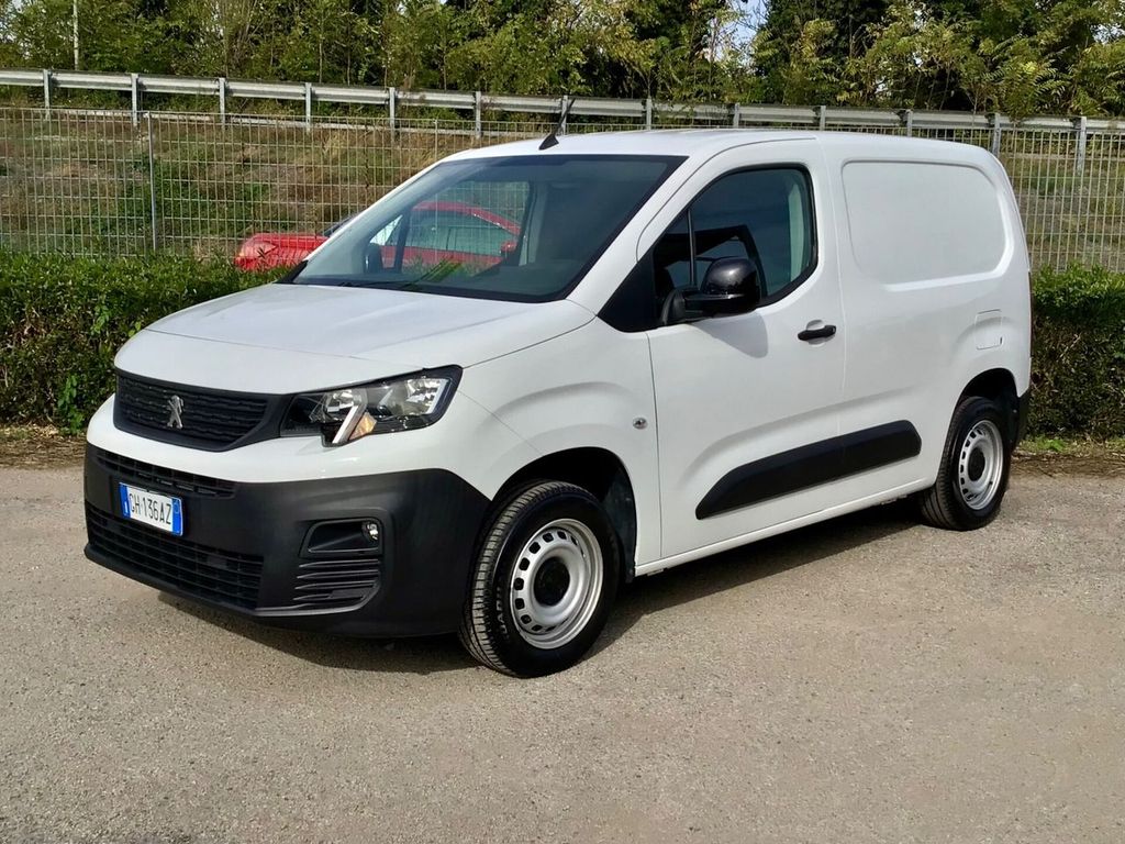Peugeot Partner 2021