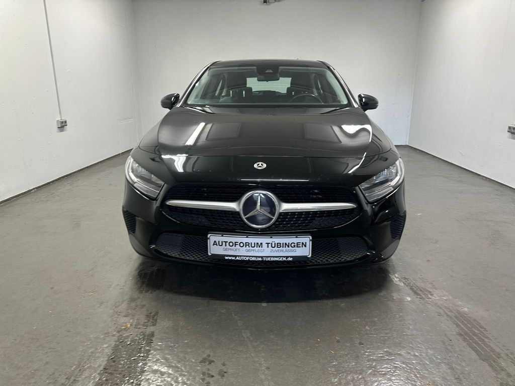 Mercedes-Benz A 200 2021