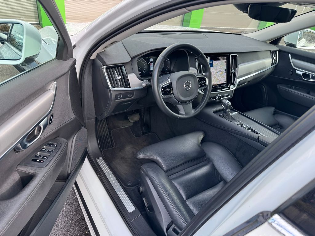 Volvo S90 2019
