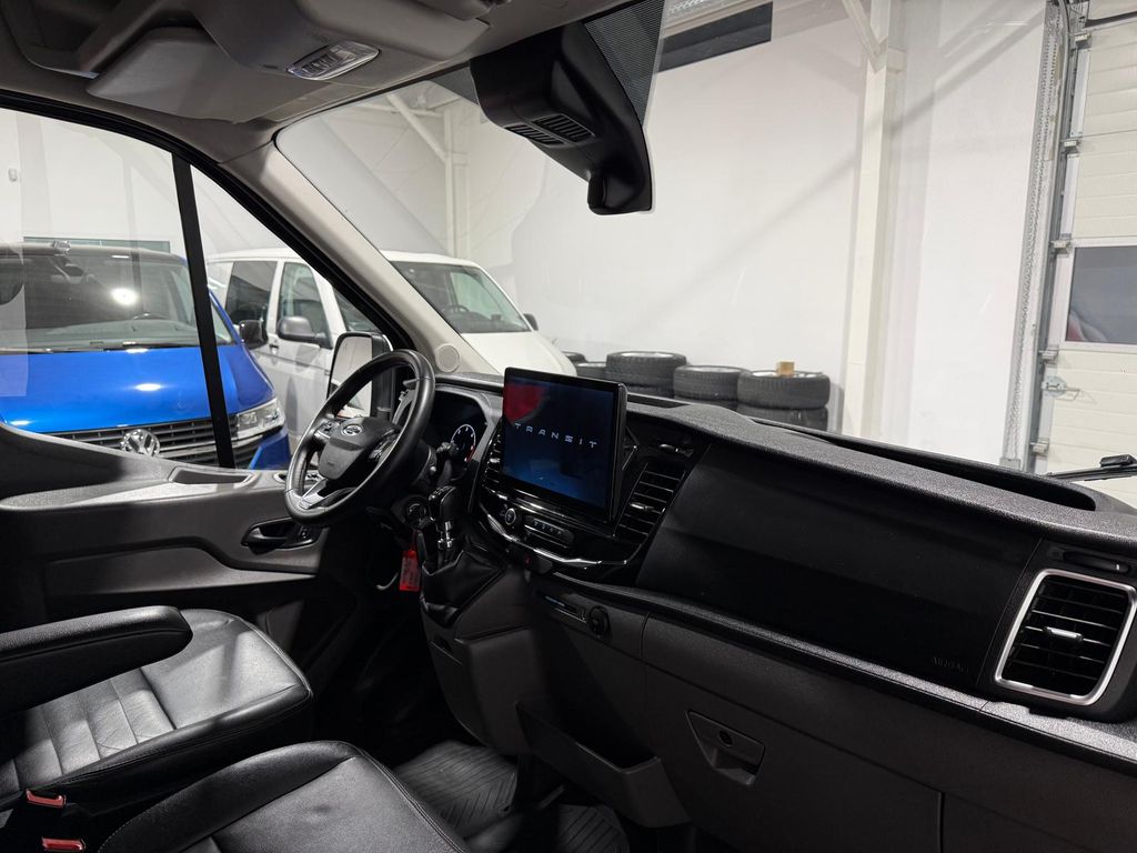 Ford Transit 2023