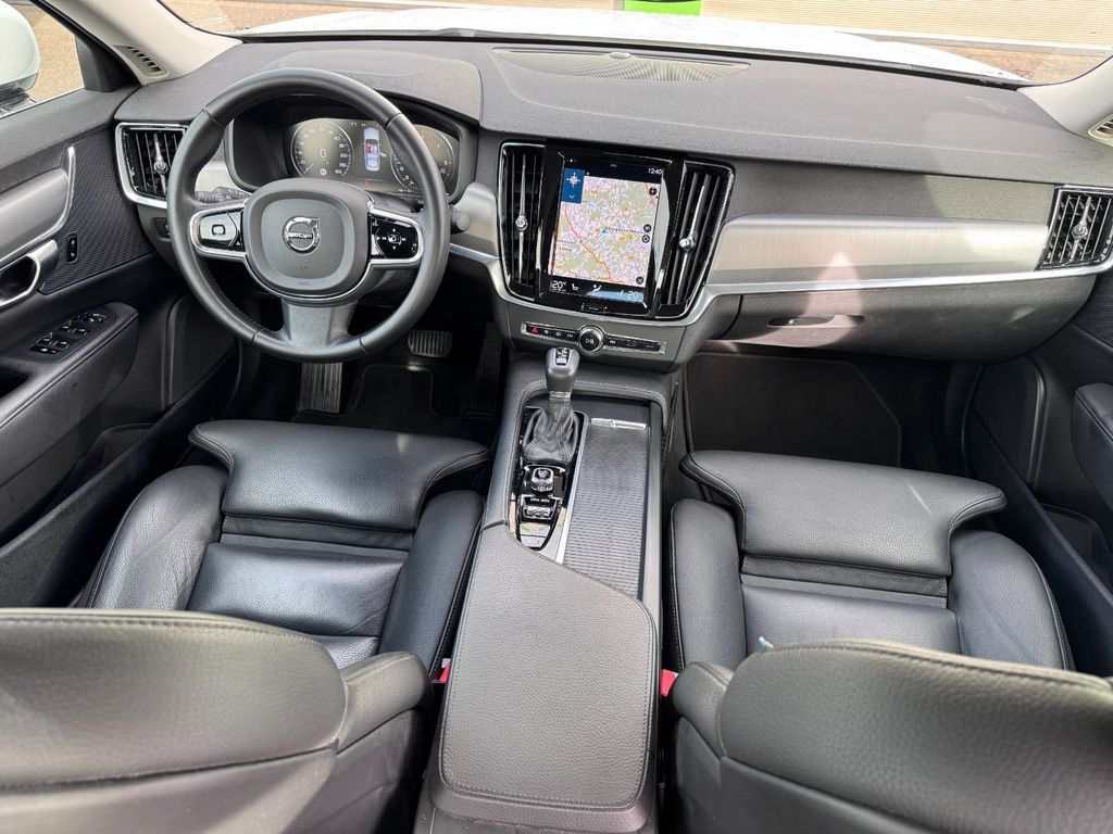 Volvo S90 2019