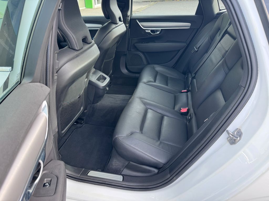 Volvo S90 2019