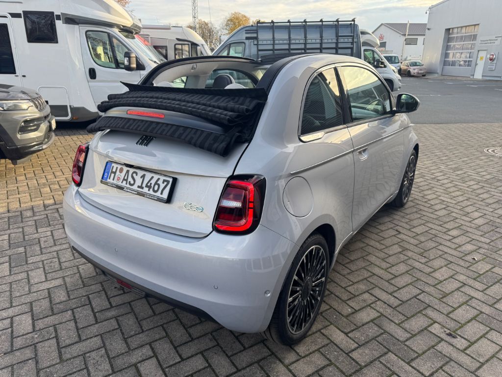 Fiat 500e 2025