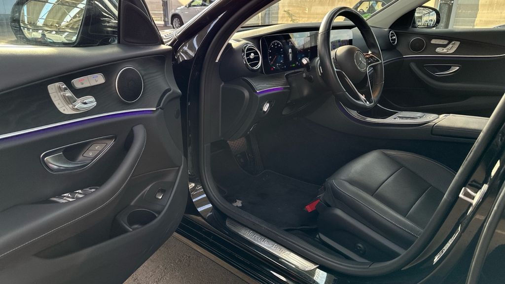 Mercedes-Benz E 300 2021