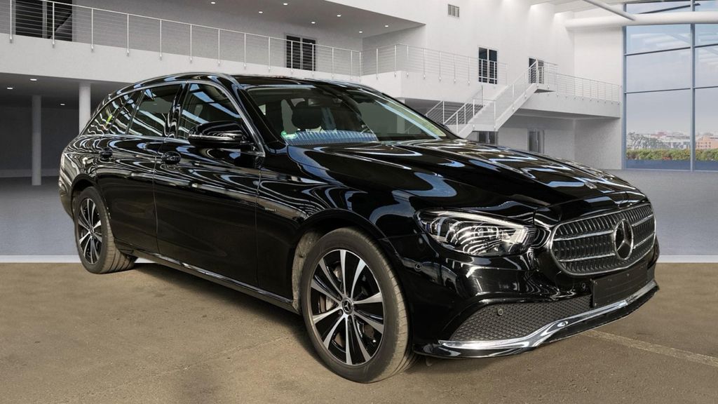 Mercedes-Benz E 300 2021