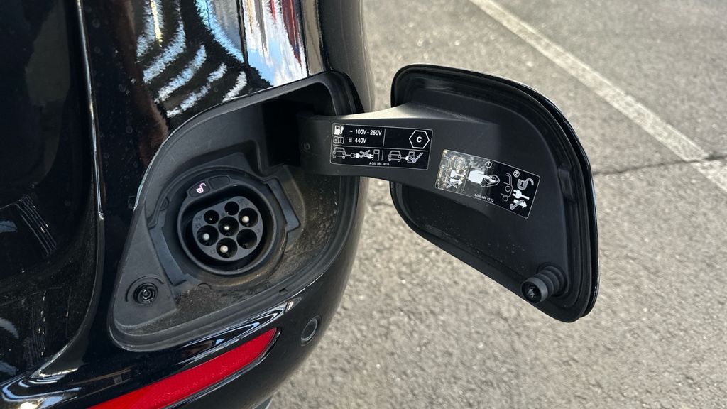 Mercedes-Benz E 300 2021