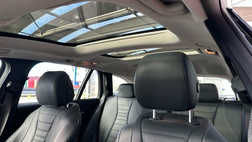 Mercedes-Benz E 300 2021