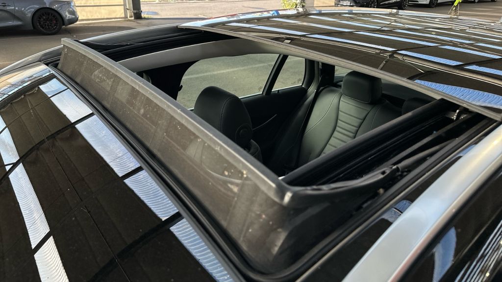 Mercedes-Benz E 300 2021