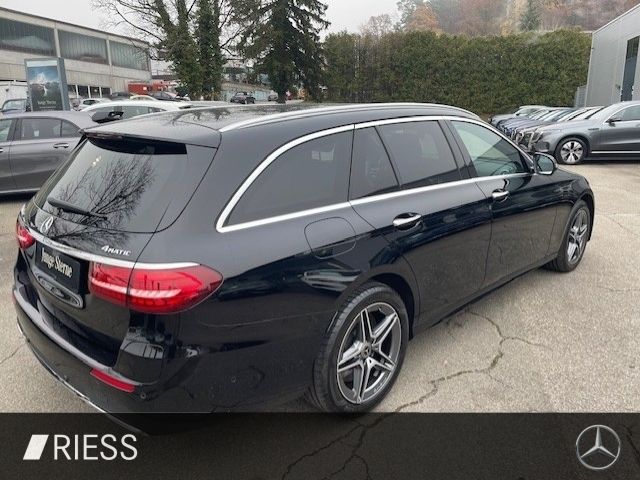 Mercedes-Benz E 300 2022