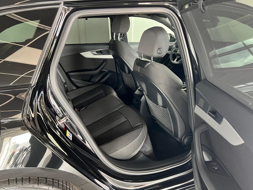 Audi A4 2024