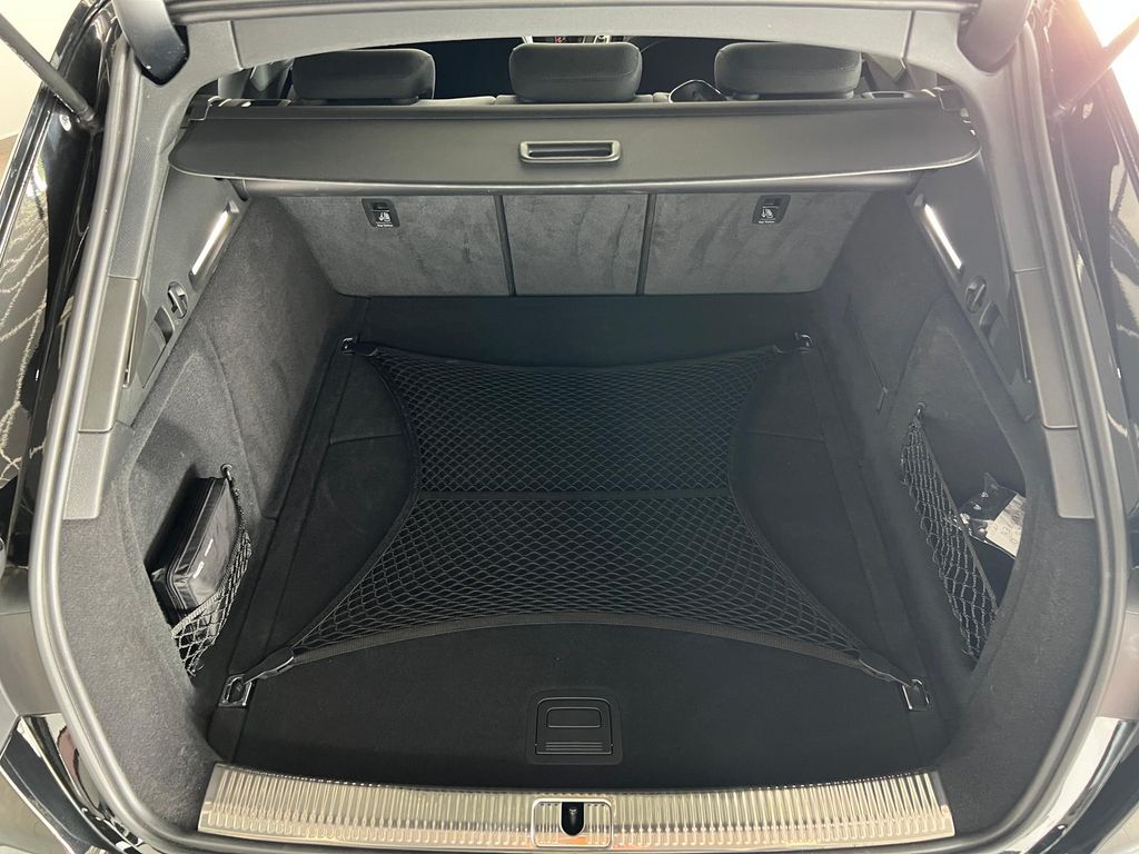 Audi A4 2024