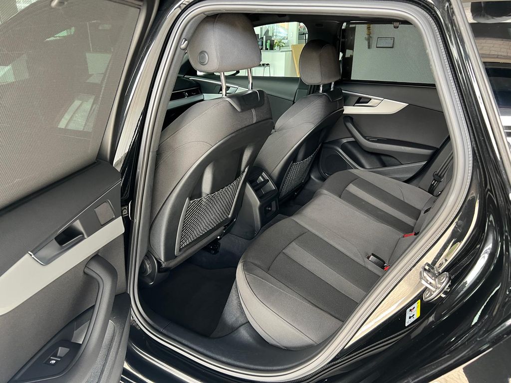 Audi A4 2024