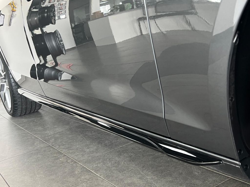 Audi A4 2024