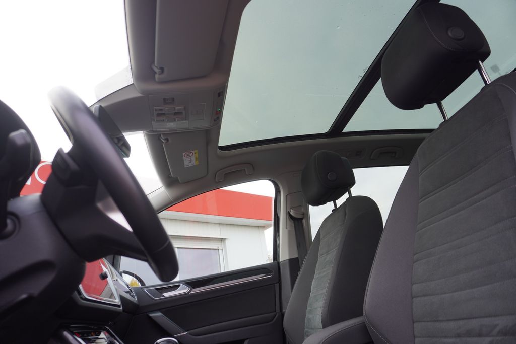 Volkswagen Touran 2023