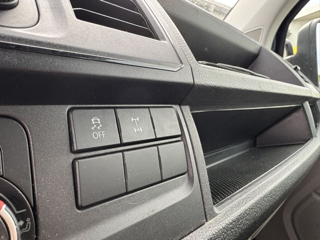 Volkswagen T6 Transporter 2017