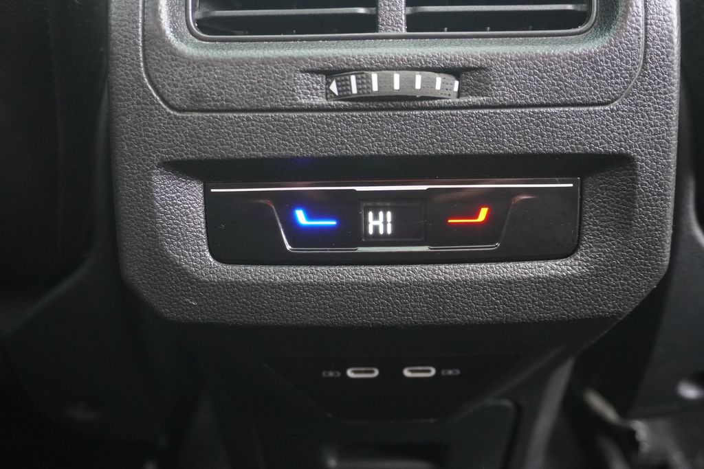 Volkswagen Touran 2023