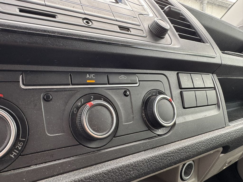 Volkswagen T6 Transporter 2017