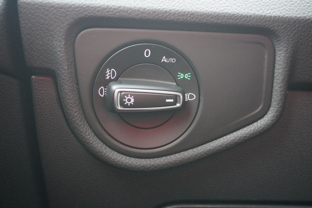 Volkswagen Touran 2023