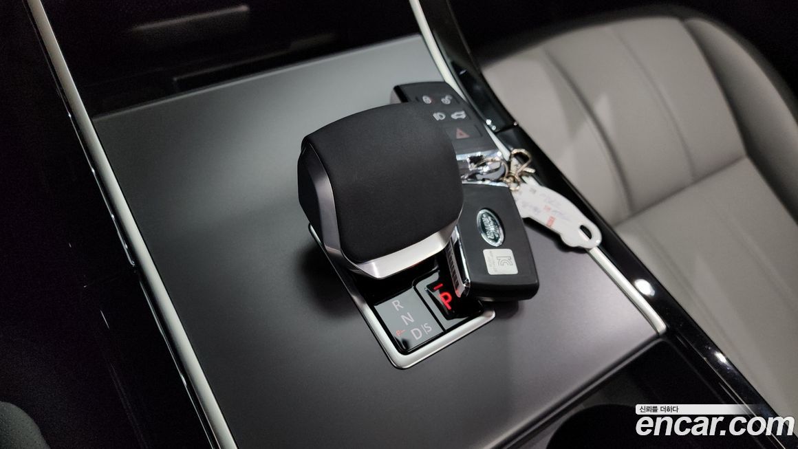 Land Rover Range Rover Evoque 2025