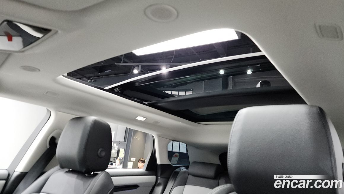 Land Rover Range Rover Evoque 2025