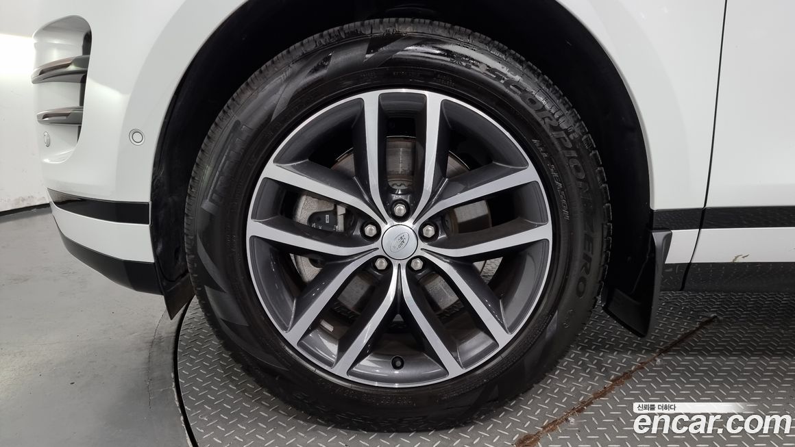 Land Rover Range Rover Evoque 2025