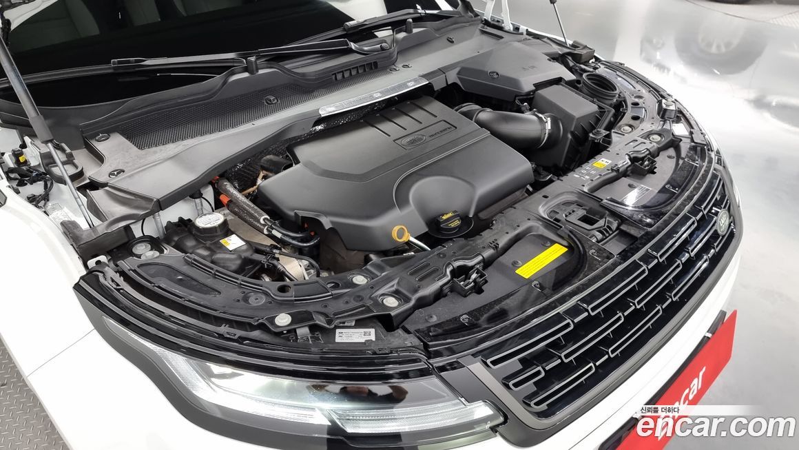 Land Rover Range Rover Evoque 2025