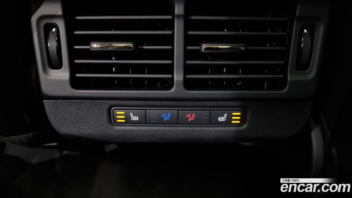 Land Rover Range Rover Evoque 2025