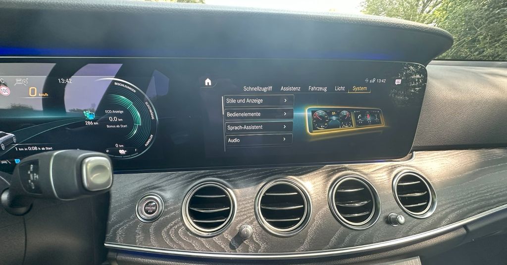 Mercedes-Benz E 300 2020
