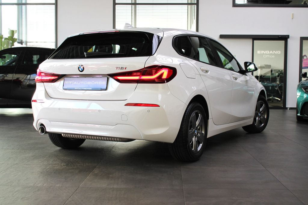BMW 116 2024