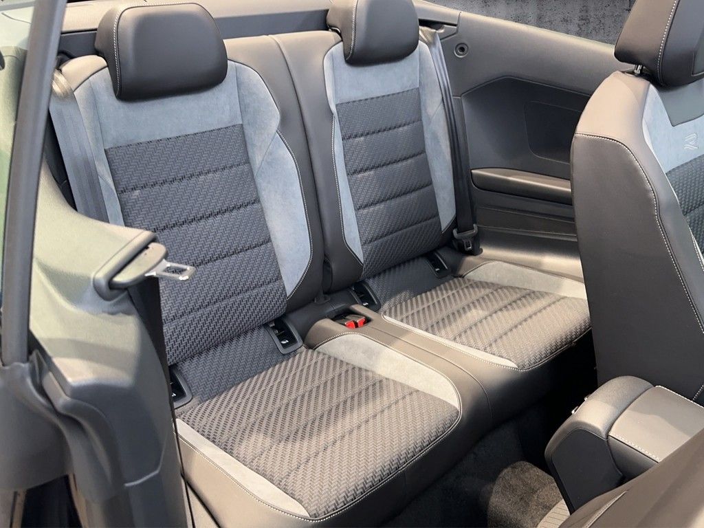 Volkswagen T-Roc 2024