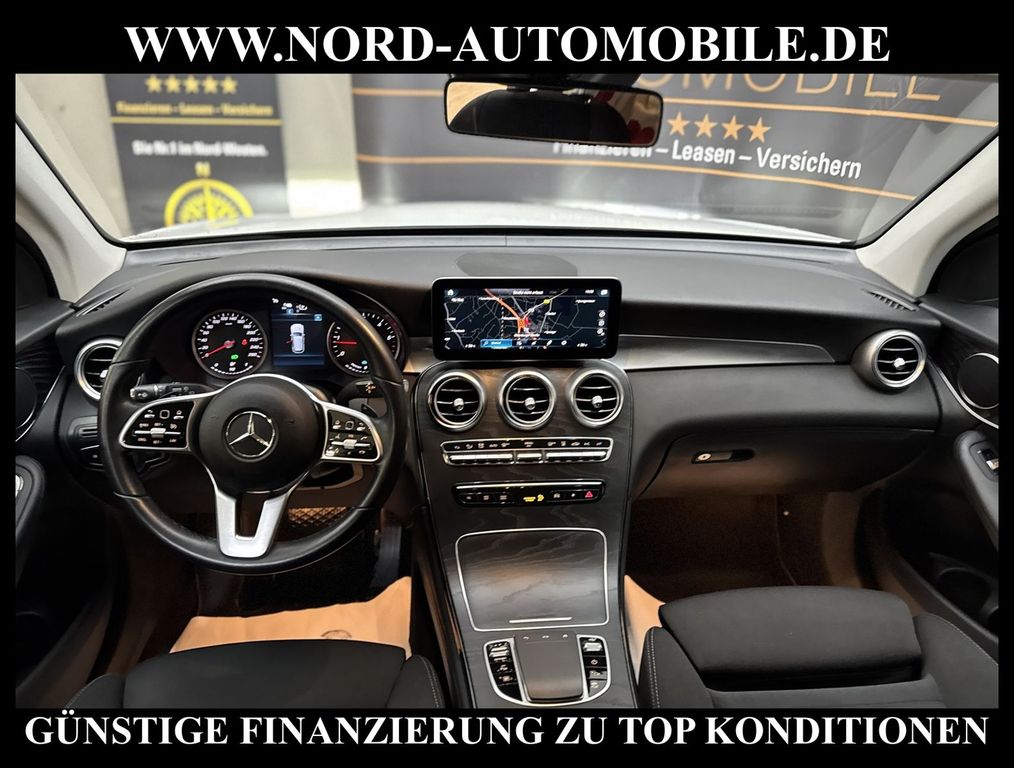 Mercedes-Benz GLC 300 2022