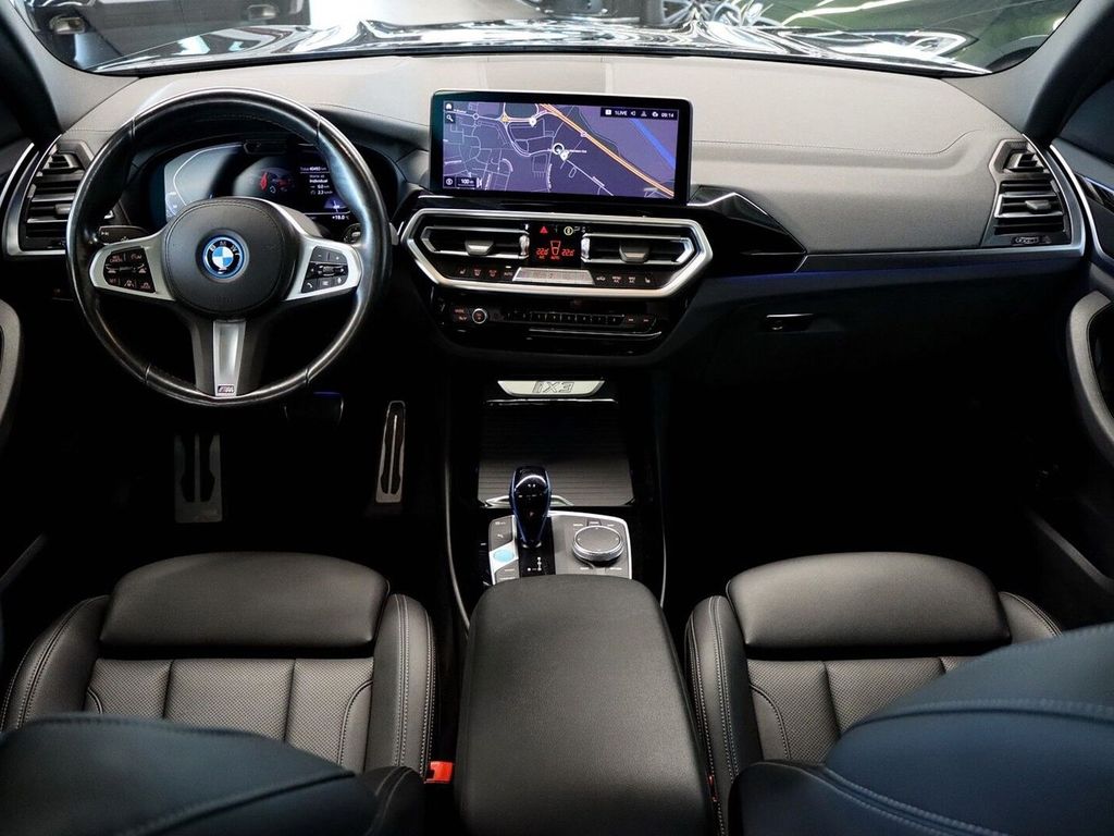 BMW iX3 2022