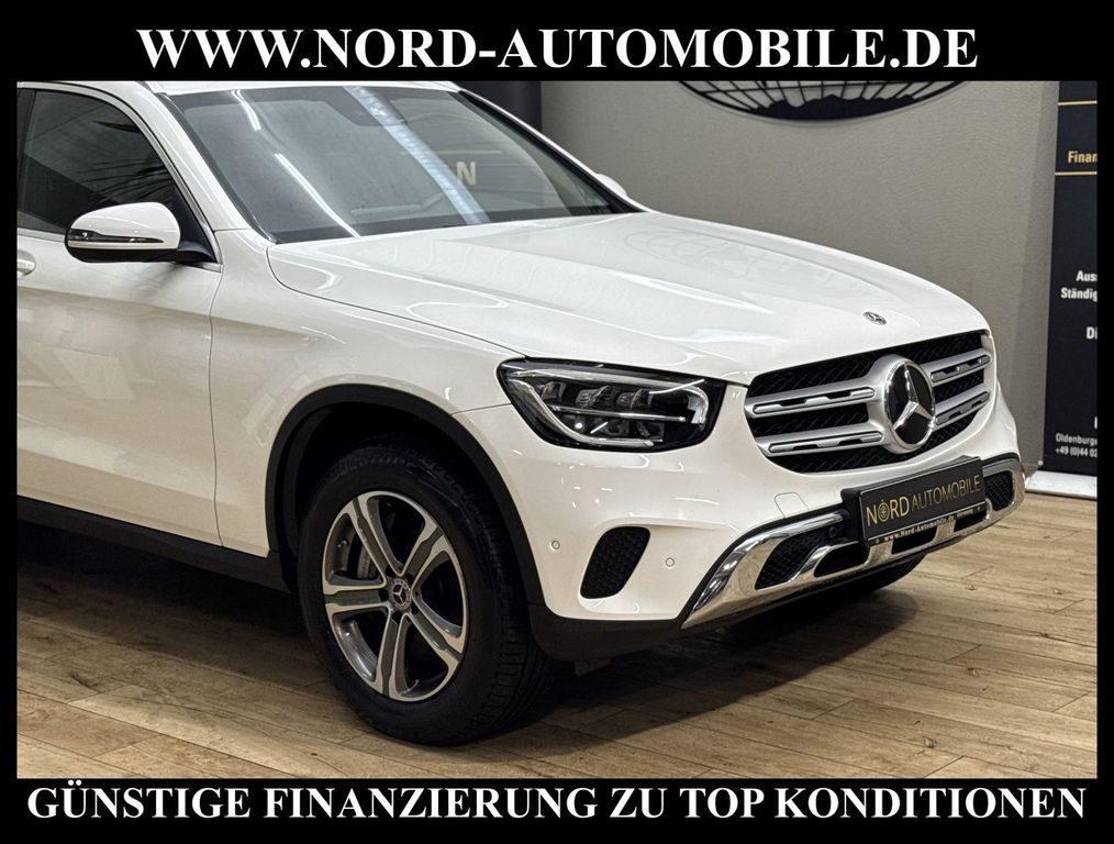 Mercedes-Benz GLC 300 2022
