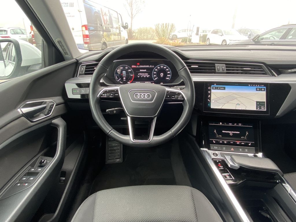 Audi e-tron 2022