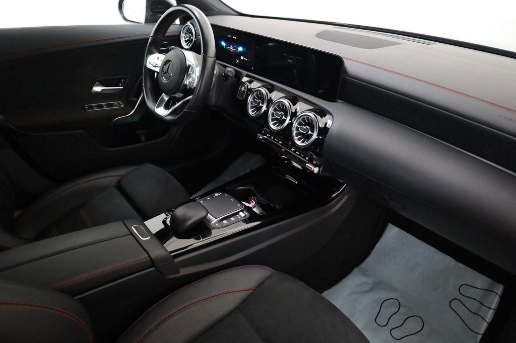 Mercedes-Benz CLA 250 2022