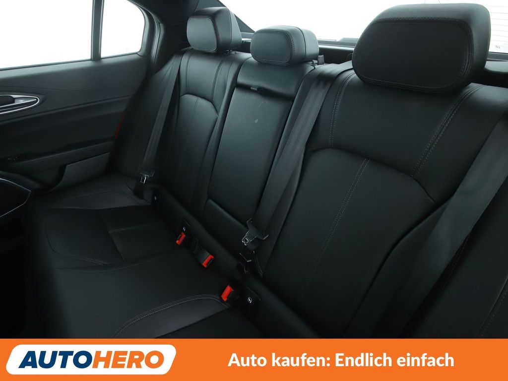 Alfa Romeo Giulia 2022