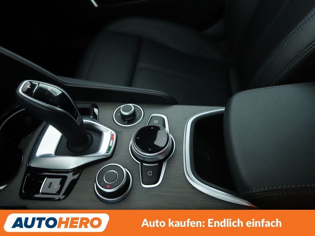 Alfa Romeo Giulia 2022