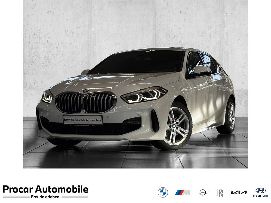 BMW 118 2022