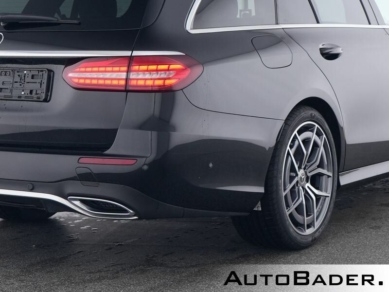 Mercedes-Benz E 220 2023