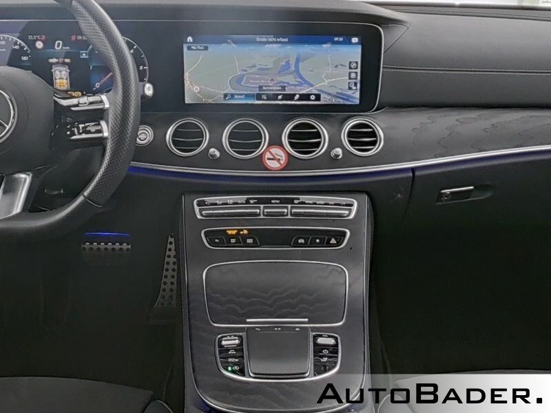 Mercedes-Benz E 220 2023