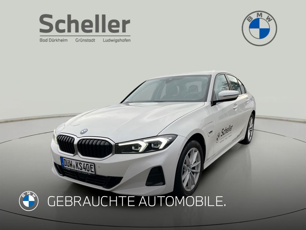 BMW 330 2022