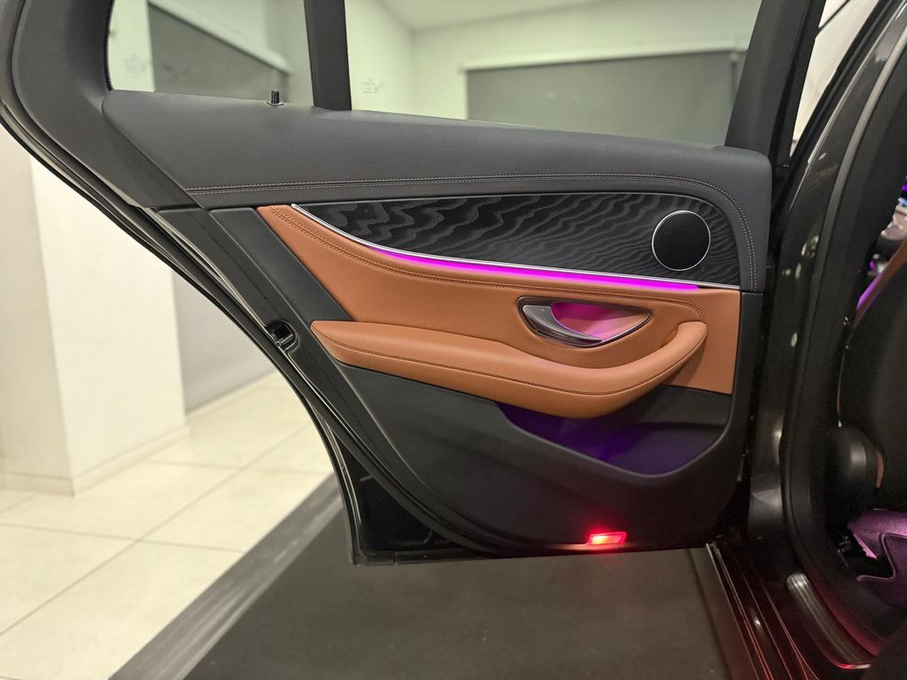 Mercedes-Benz E 300 2020